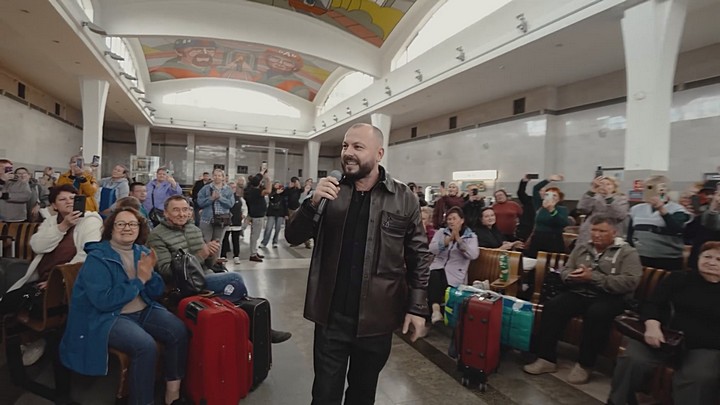 Ярослав Сумишевский - Только за Россию! (Флешмоб)